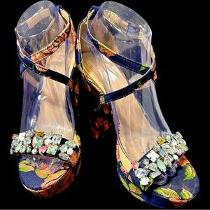 Floral rhinestone strappy crisscross platform heels